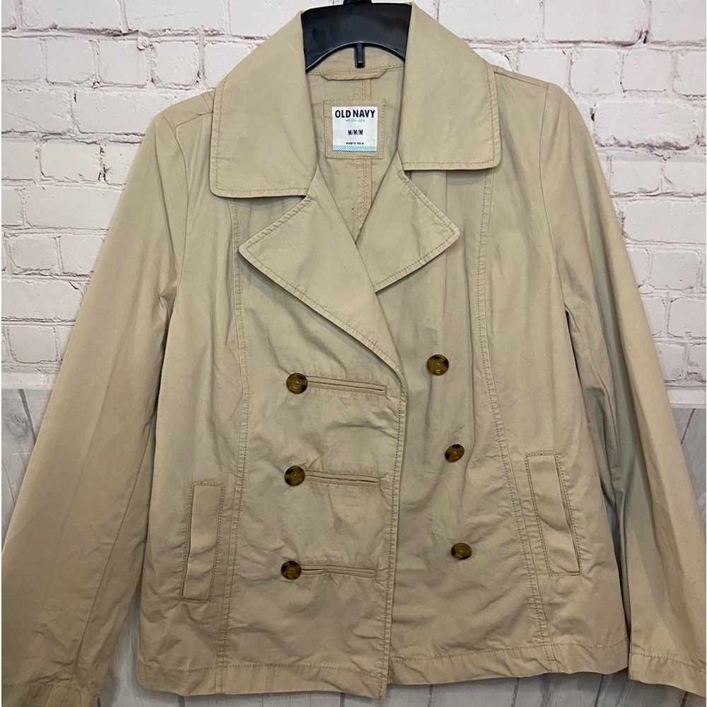 NWOT Women’s Old Navy Button Up Khaki Jacket Size M